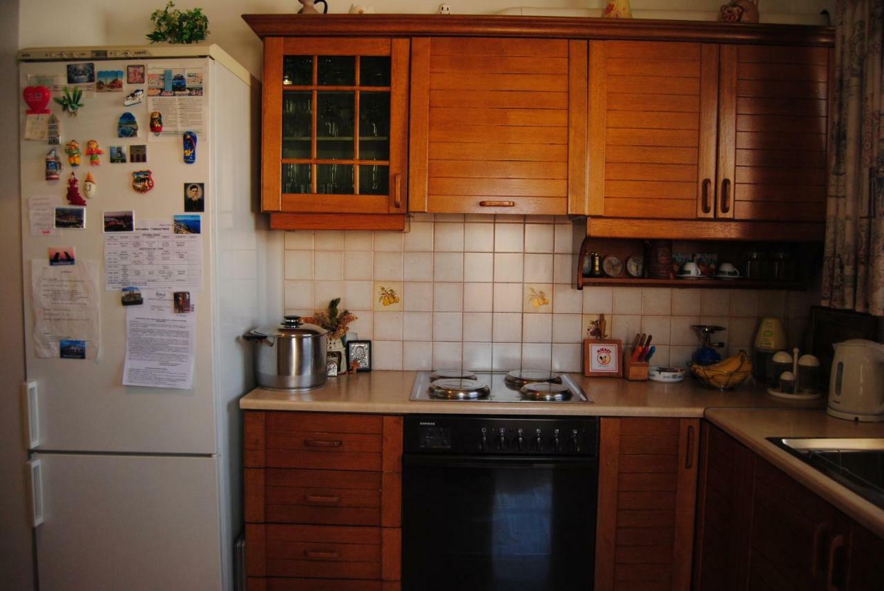 Apartment By The Beach Kalamáta Buitenkant foto