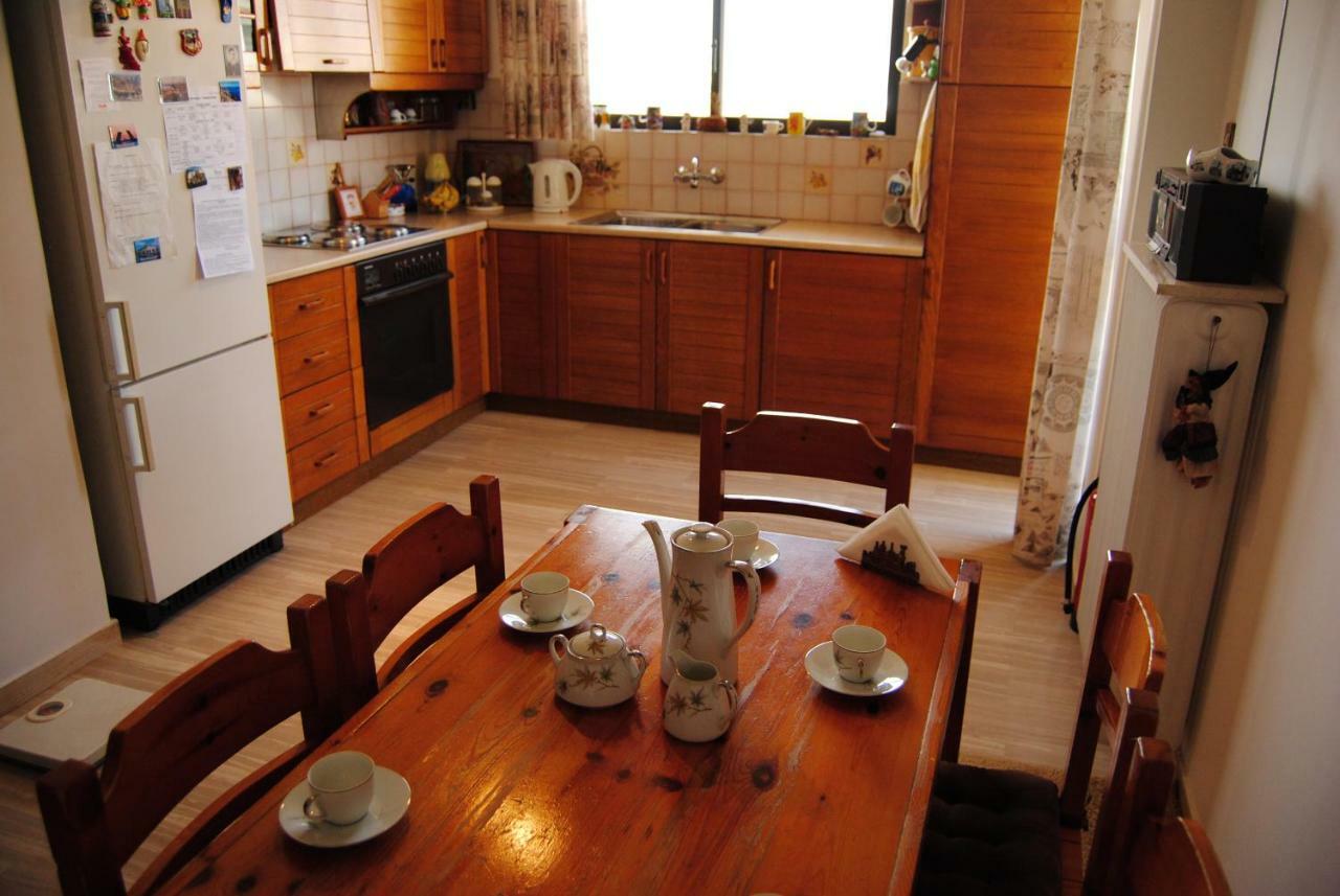 Apartment By The Beach Kalamáta Buitenkant foto