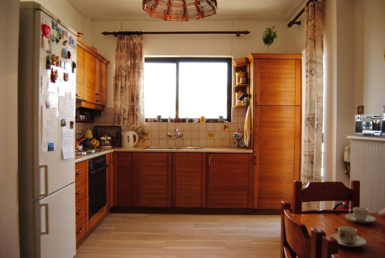 Apartment By The Beach Kalamáta Buitenkant foto